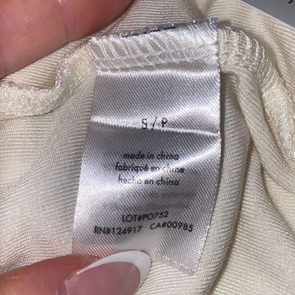 WeWoreWhat NWT One Shoulder Cutout Jersey Tank in Cream Size Small - Picture 9 of 10